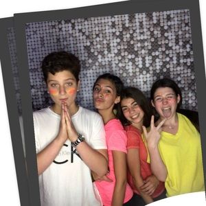 Meet your Posher, Evan